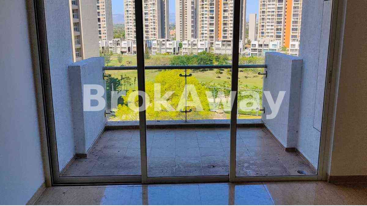 Luxury 2 BHK Apartment for Rent in Lodha Belmondo